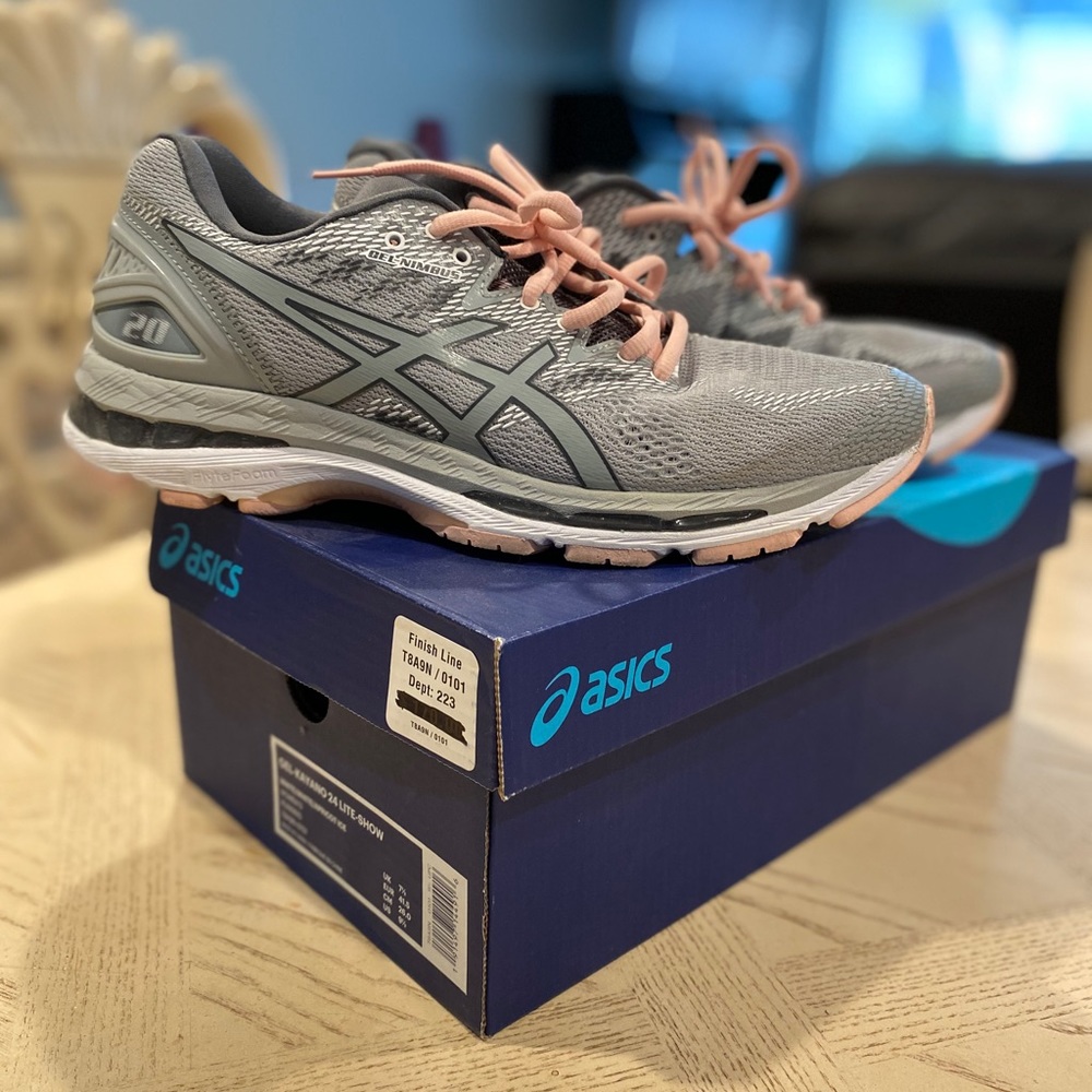 ASICS gel-kayano women’s running shoe